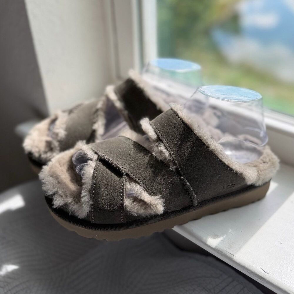 UGG Greenport Cross Strap Slide Slippers in Dense Smoke Women’s Size 7 EUC